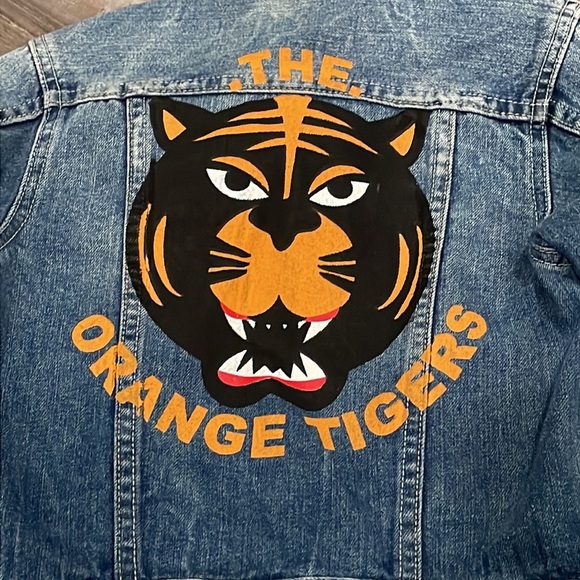 H&M Kids Denim Jacket “The Orange Tiger” Back Mural Patches Size 6-7 Blue - Picture 3 of 5